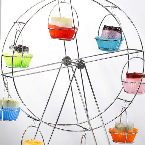 RIESEN RAD CUPCAKE STAND - 8 CUPCAKES